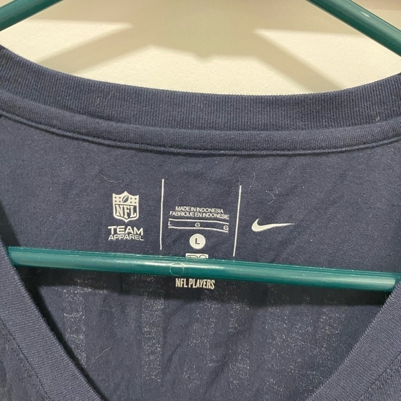 Nike JJ Watt Women’s Tshirt - Picture 3 of 3